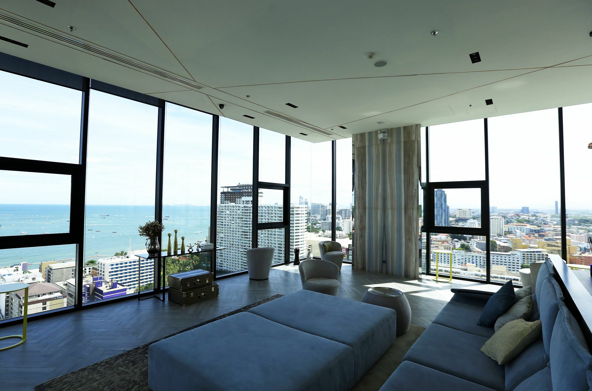 The Base Pattaya Exterior foto