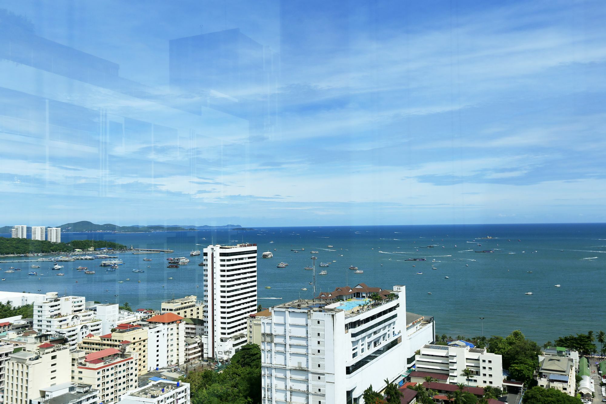The Base Pattaya Exterior foto