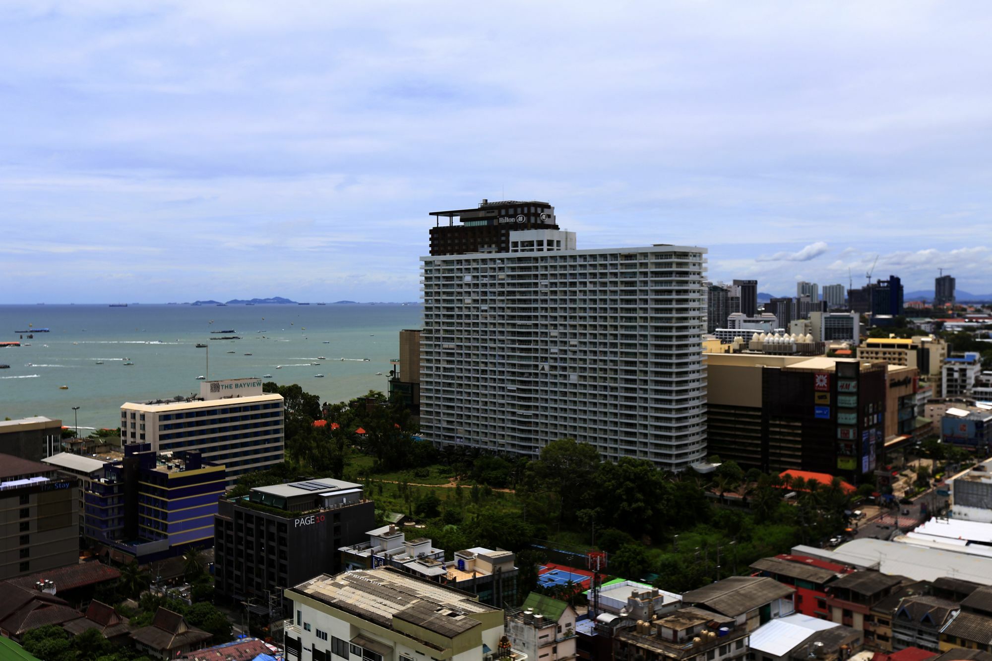 The Base Pattaya Exterior foto